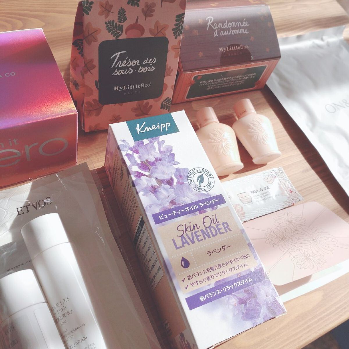 ヴェール ファンデーション/PAUL & JOE BEAUTE/パウダーファンデーションを使ったクチコミ（2枚目）