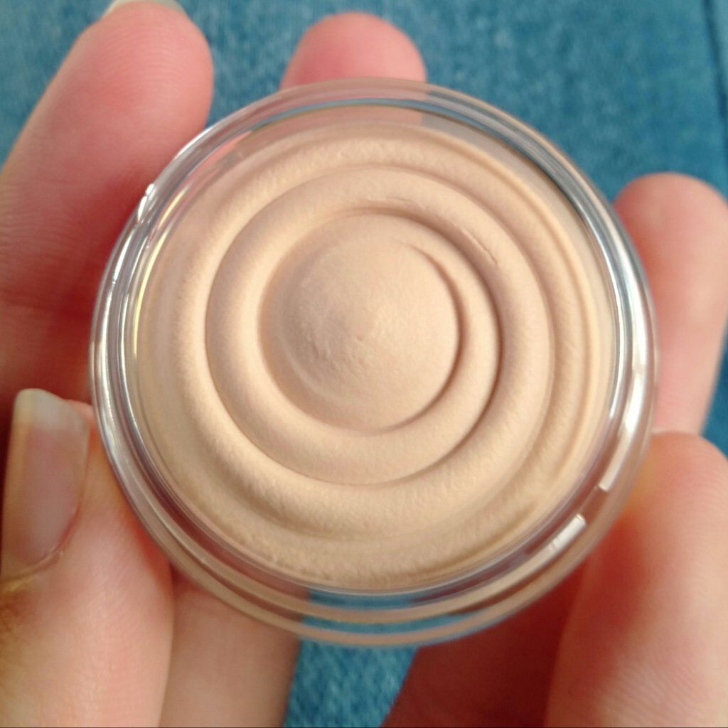 ポアレスエアリーベース/キャンメイク/化粧下地を使ったクチコミ(3枚目)