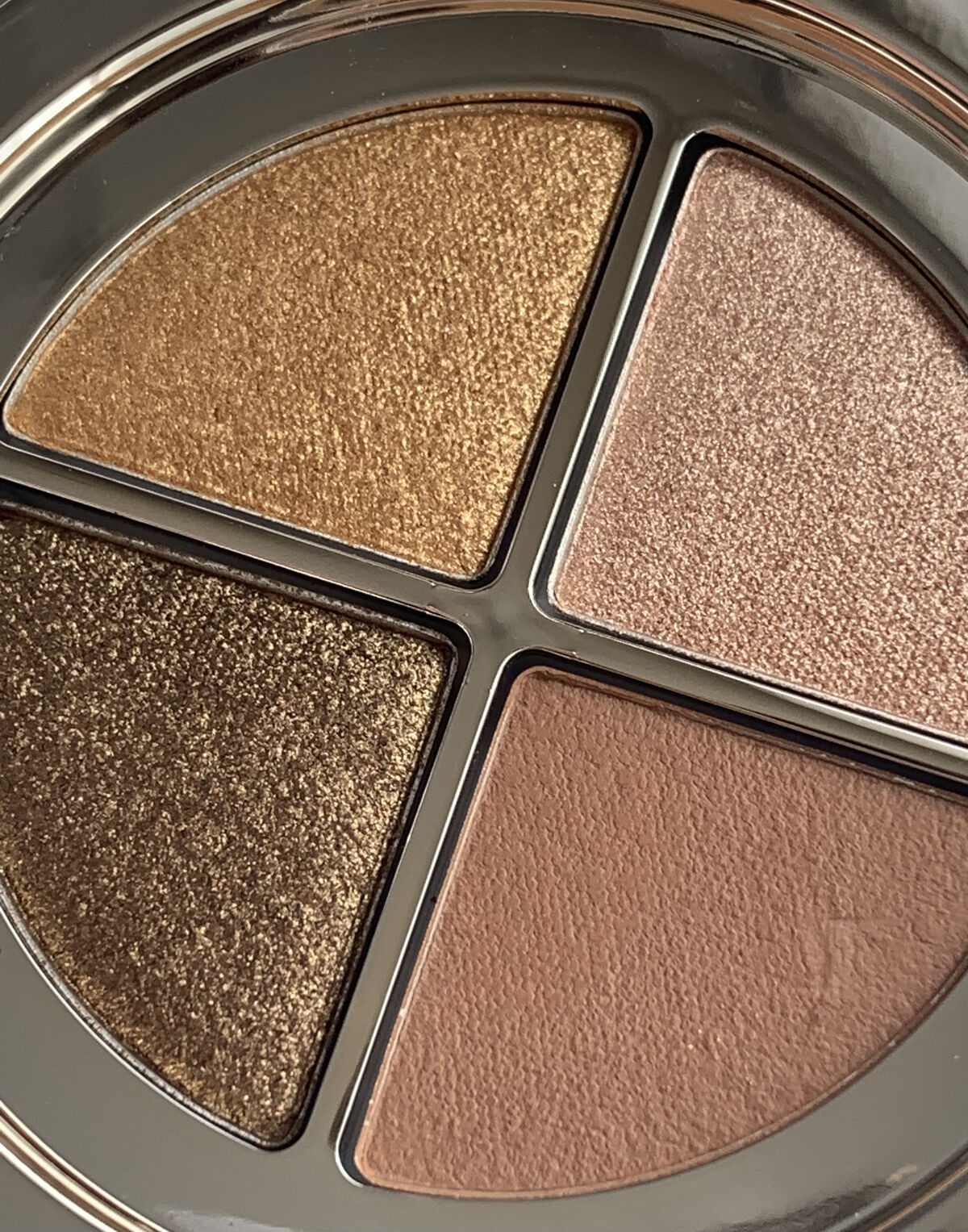 オンブル ４/CLARINS/アイシャドウパレットを使ったクチコミ（2枚目）