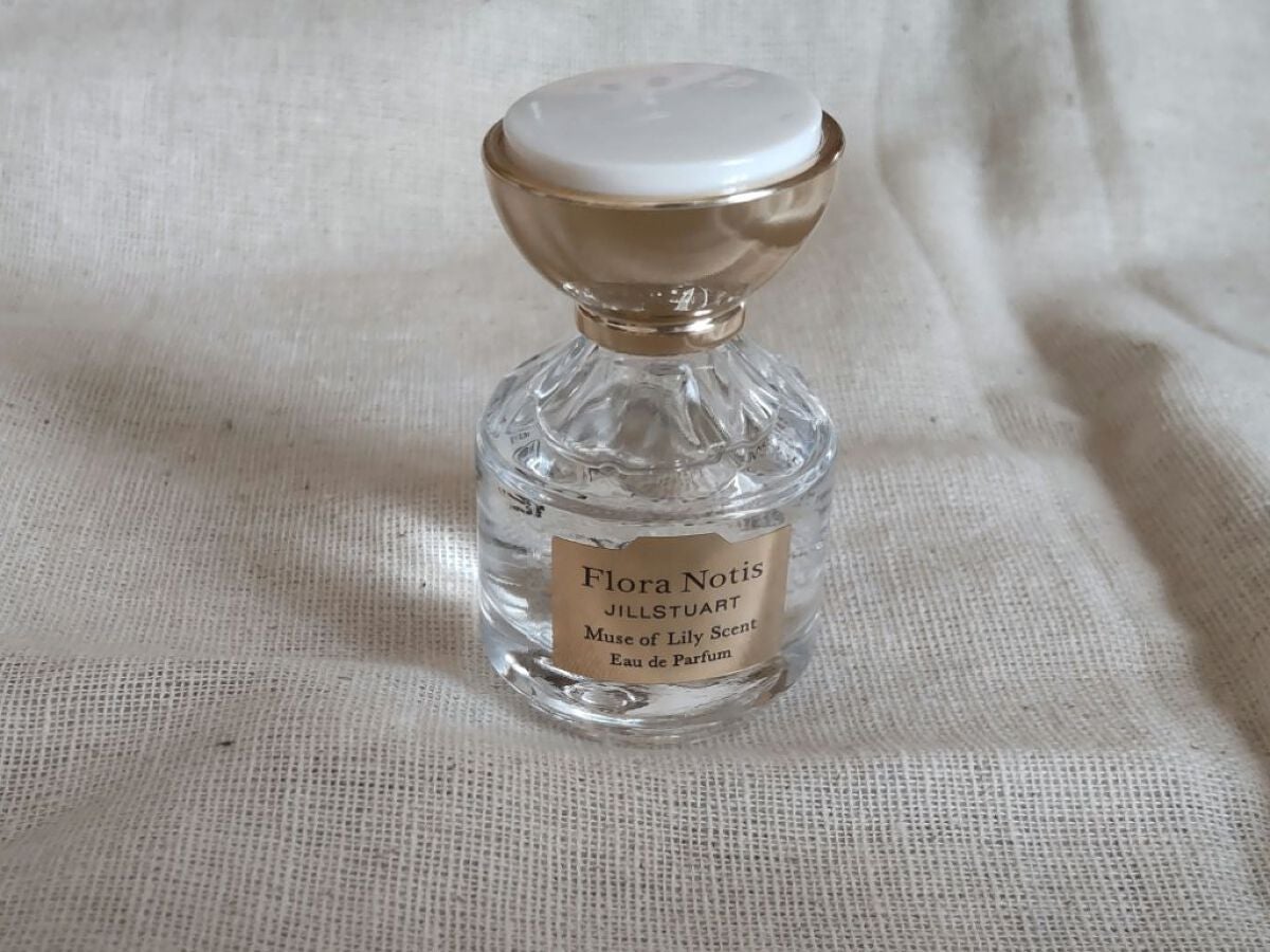 ミューズオブリリー オードパルファン/Flora Notis JILL STUART/香水(レディース)を使ったクチコミ(2枚目)