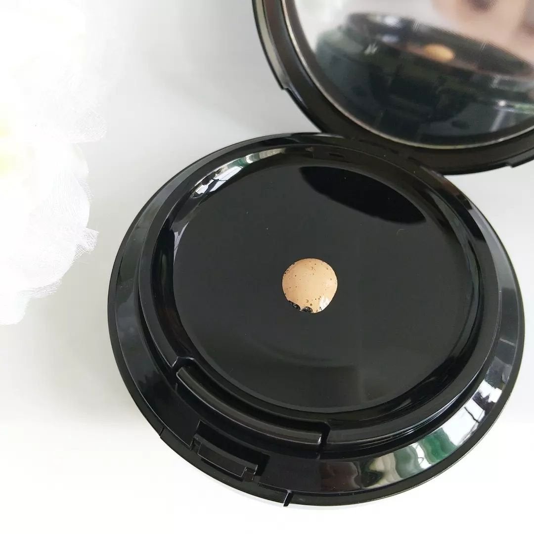 ミネラルリキッドリー ファンデーション SPF22 PA++/MiMC/リキッドファンデーションを使ったクチコミ(3枚目)