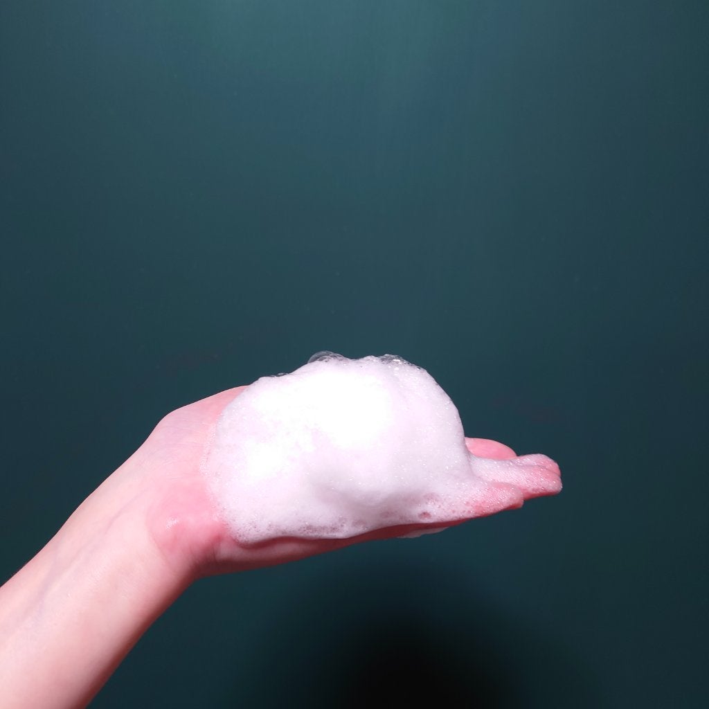 ゴールデンフランキンセンス シャワージェル/CIGARRO/ボディソープを使ったクチコミ(4枚目)