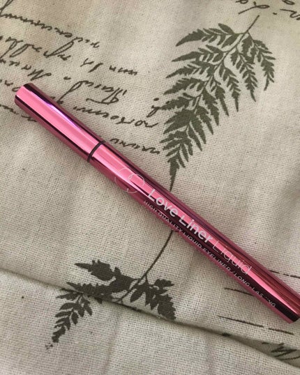 ラブ・ライナー リキッドアイライナーR3/ラブ・ライナー/リキッドアイライナーを使ったクチコミ(1枚目)