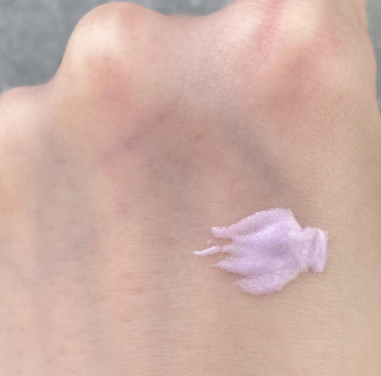 ジルスチュアート　イルミネイティング セラムプライマー/JILL STUART/化粧下地を使ったクチコミ（2枚目）