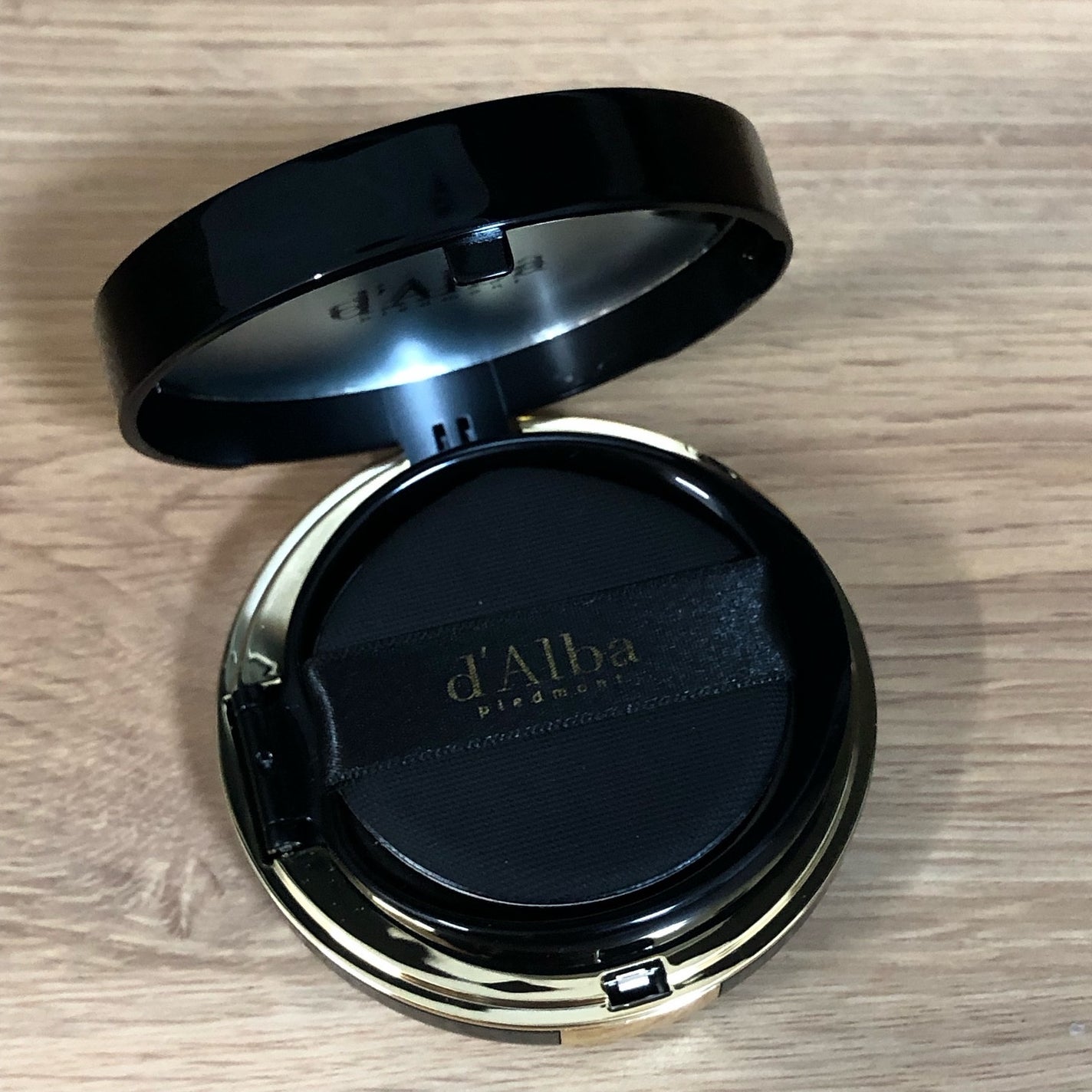 グロウフィットセラムカバークッション/ダルバ/クッションファンデーションを使ったクチコミ(2枚目)