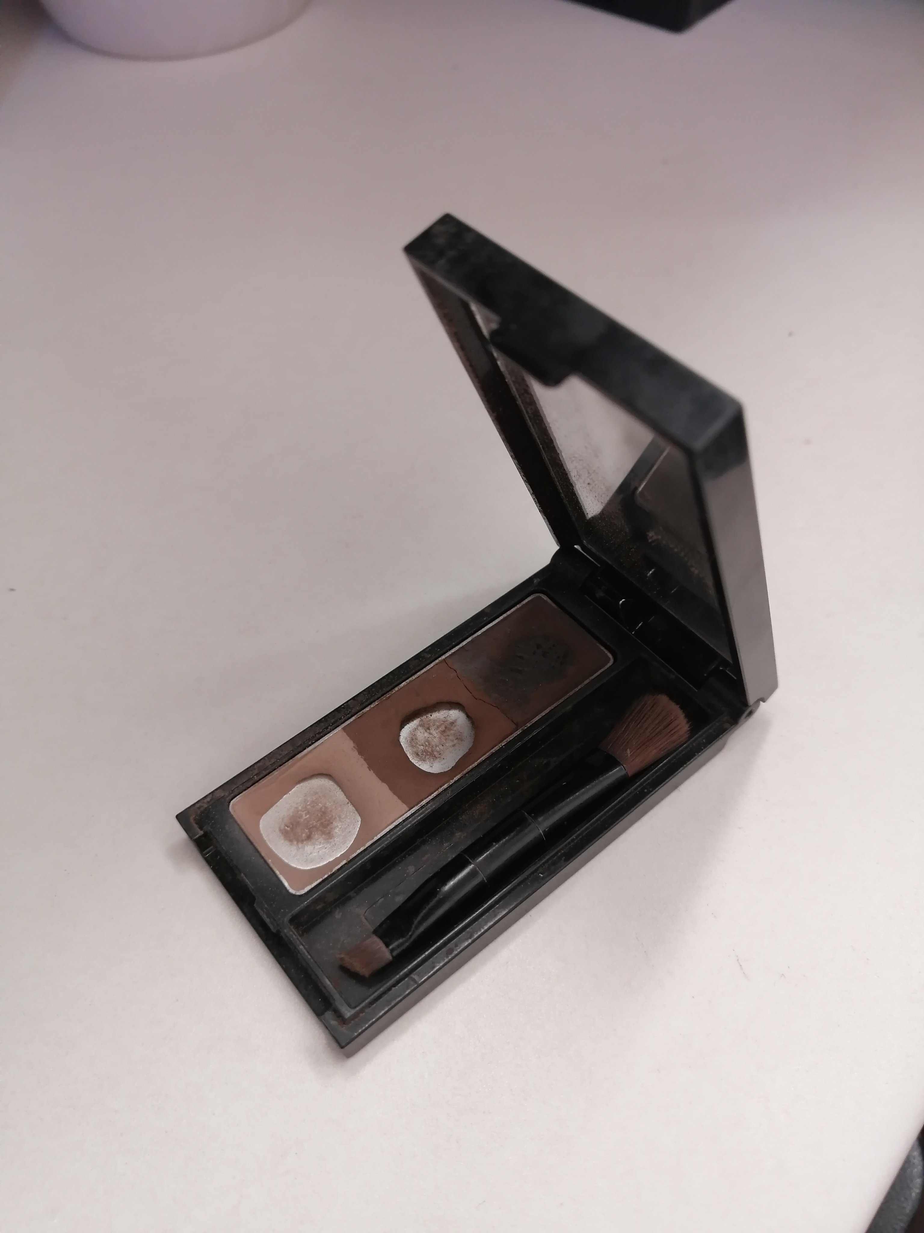 ケイト デザイニングアイブロウ3D/KATE/パウダーアイブロウを使ったクチコミ（1枚目）