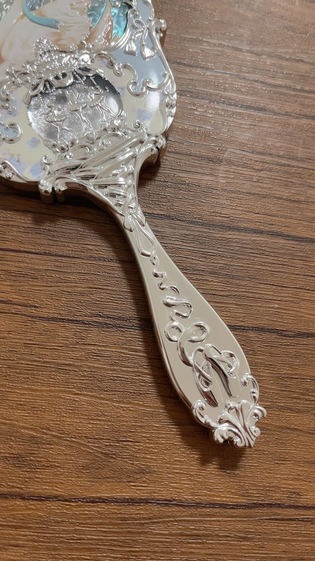 スワンバレエシリーズ ハンドミラー/FlowerKnows/その他化粧小物を使ったクチコミ(5枚目)