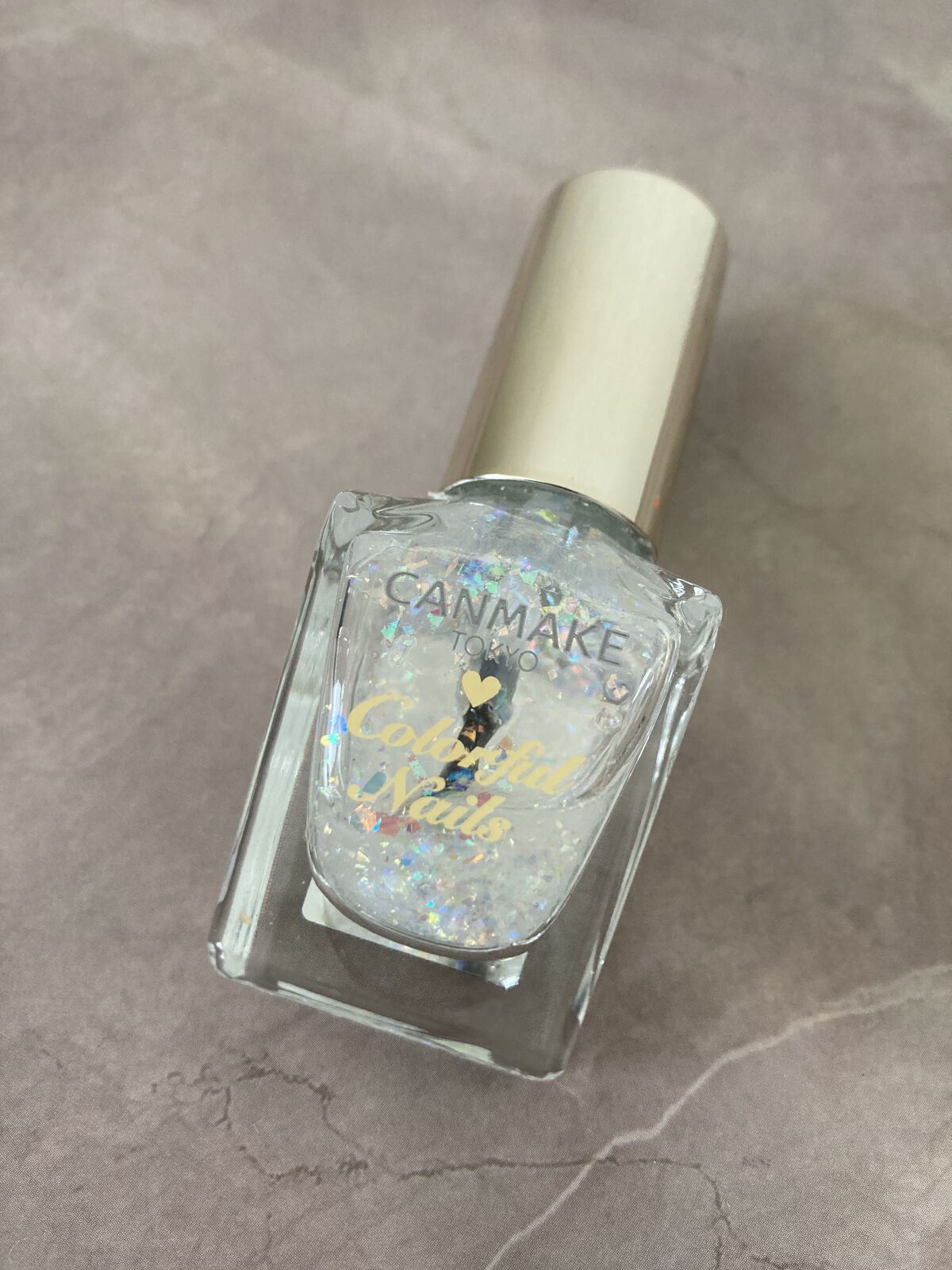 カラフルネイルズ N24 トゥインクルドロップ/キャンメイク/マニキュアを使ったクチコミ（1枚目）