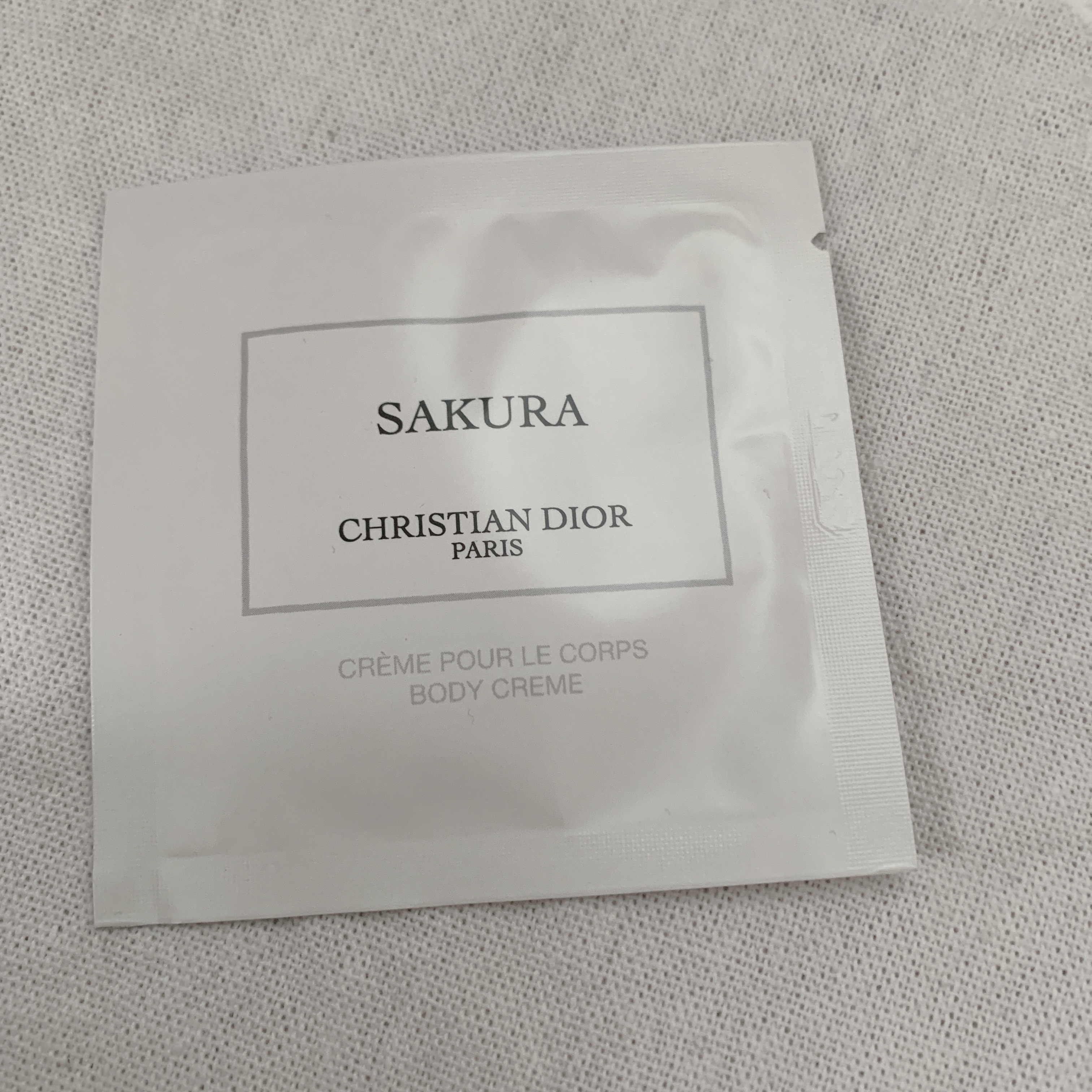 Dior メゾン クリスチャン ディオール サクラ ボディ クリームのクチコミ「メゾン クリスチャン ディオール


🌸サクラ ボディクリーム
サクラの花の香りがフワッと広が.....」（3枚目）