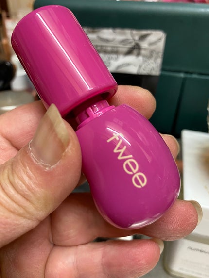 フィー 3Dボリューミンググロス/fwee/リップグロスを使ったクチコミ(1枚目)