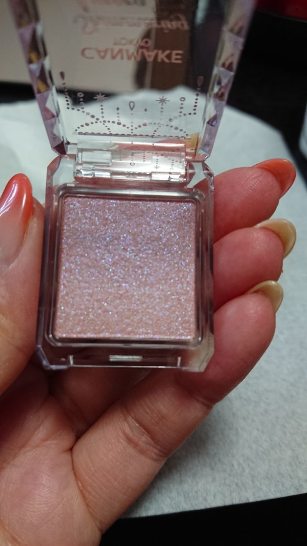 シマリングオーロラアイズ/キャンメイク/単色アイシャドウを使ったクチコミ（2枚目）