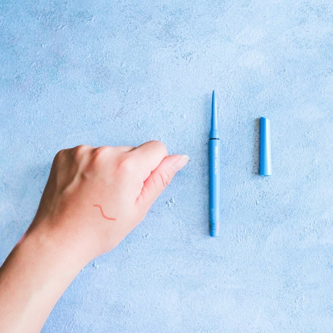 「密着アイライナー」極細クリームペンシル/デジャヴュ/ペンシルアイライナーを使ったクチコミ（3枚目）