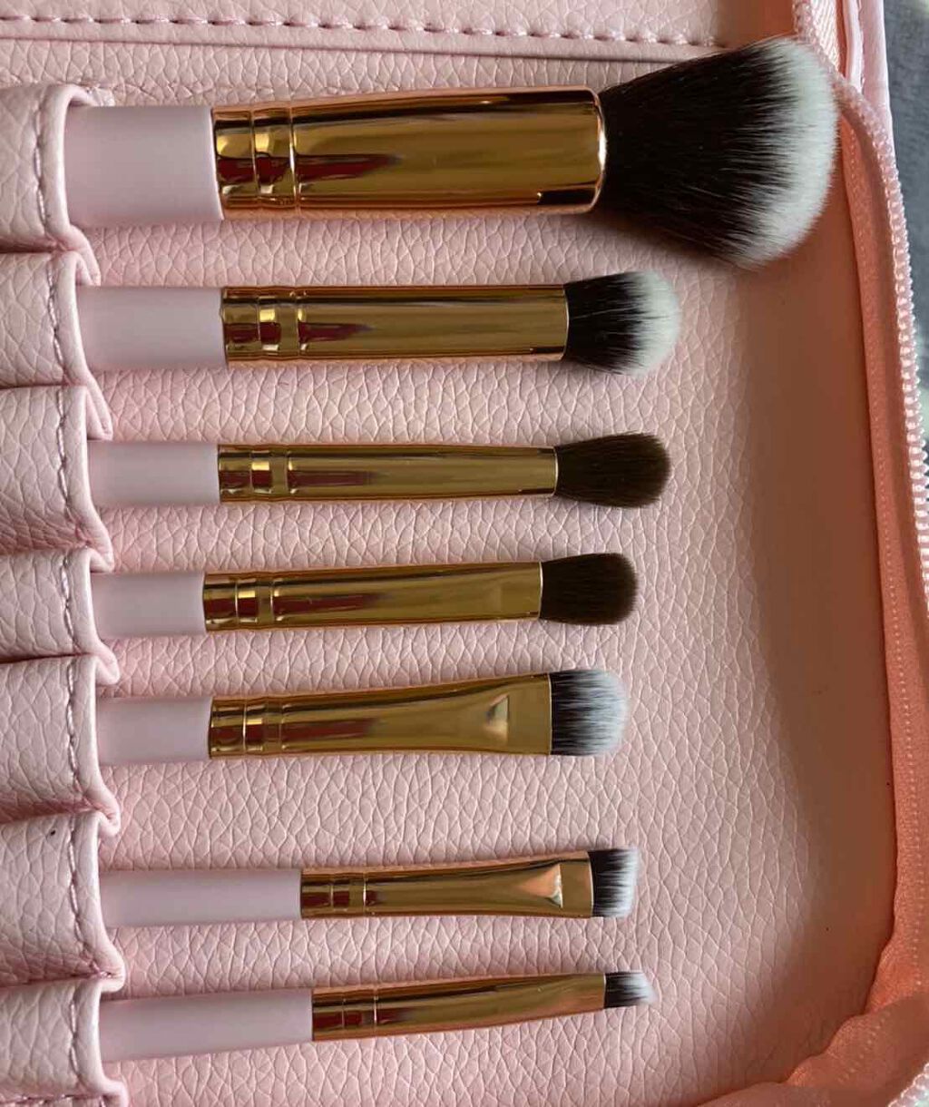 貴族のゴールド メイクブラシ11本セット 化粧ポーチ付き/SIXPLUS/メイクブラシを使ったクチコミ(3枚目)