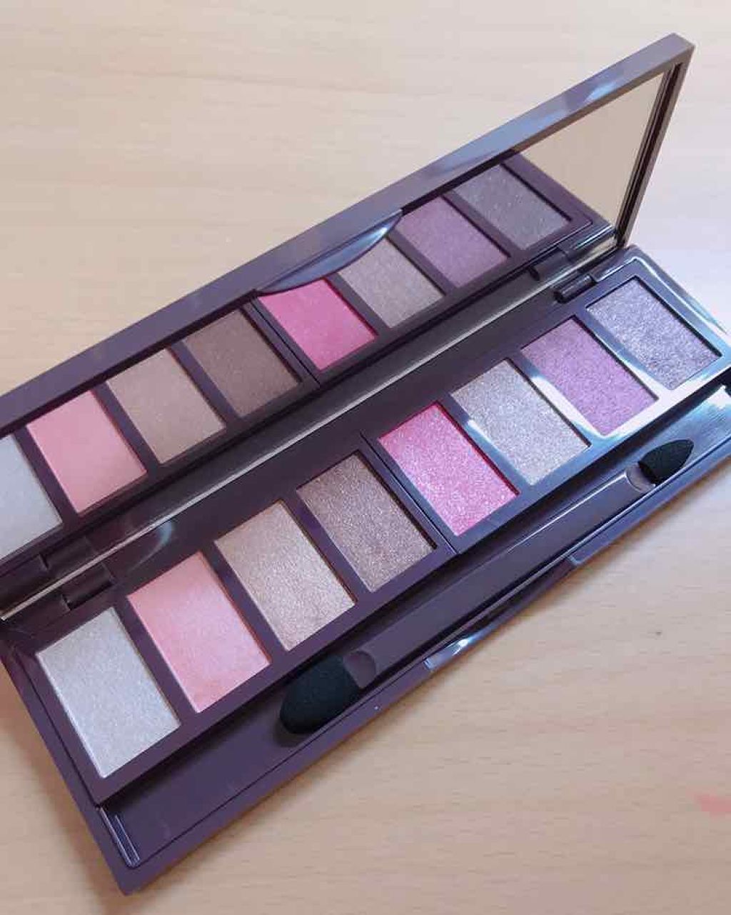 グラマラスリッチ アイパレット (クリスマスコフレ 2018)/Visée/メイクアップキットを使ったクチコミ(2枚目)