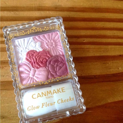 グロウフルールチークス/キャンメイク/パウダーチークを使ったクチコミ(1枚目)