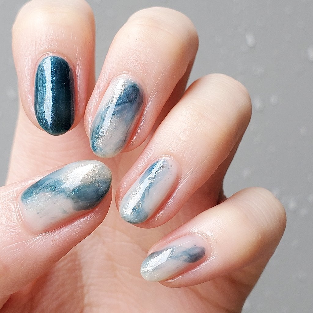 カラフルネイルズ/キャンメイク/マニキュアを使ったクチコミ(5枚目)