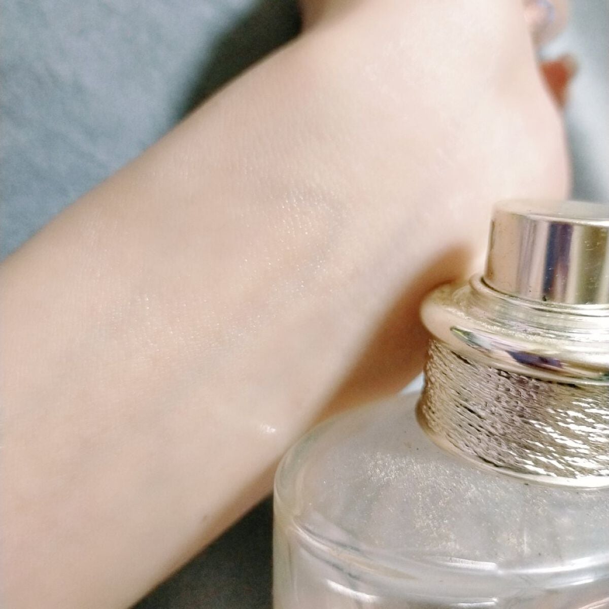 フォーエヴァー アンド エヴァー ディオール オードゥトワレ/Dior/香水(レディース)を使ったクチコミ(2枚目)