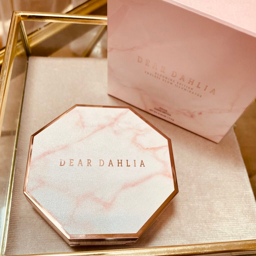 asami on LIPS 「DEARDAHLIAブルーミングエディションエンドレスグロウイ..」(1枚目)