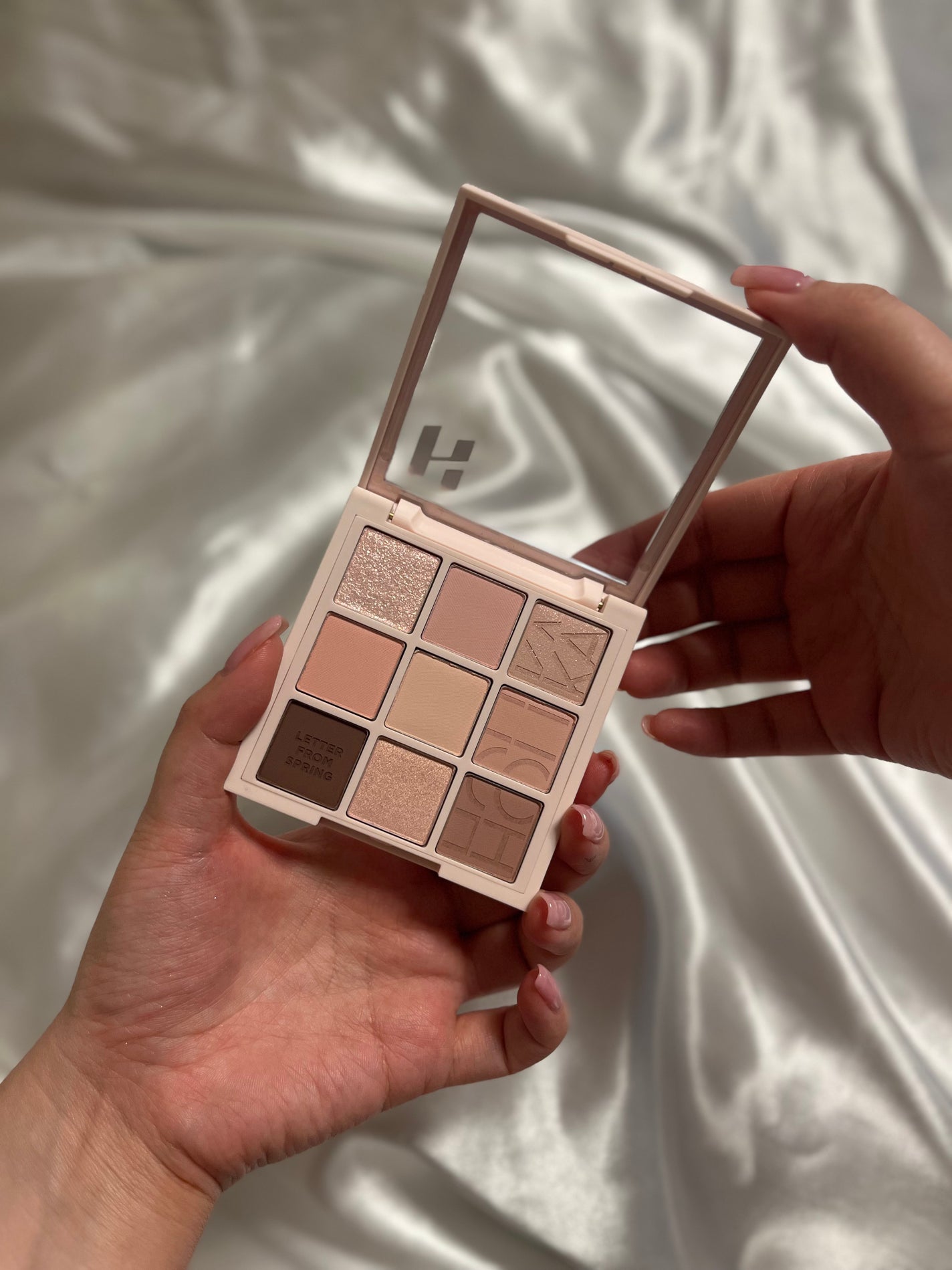 マイフェイブムードアイパレット 9カラー/HOLIKA HOLIKA/アイシャドウパレットを使ったクチコミ(1枚目)