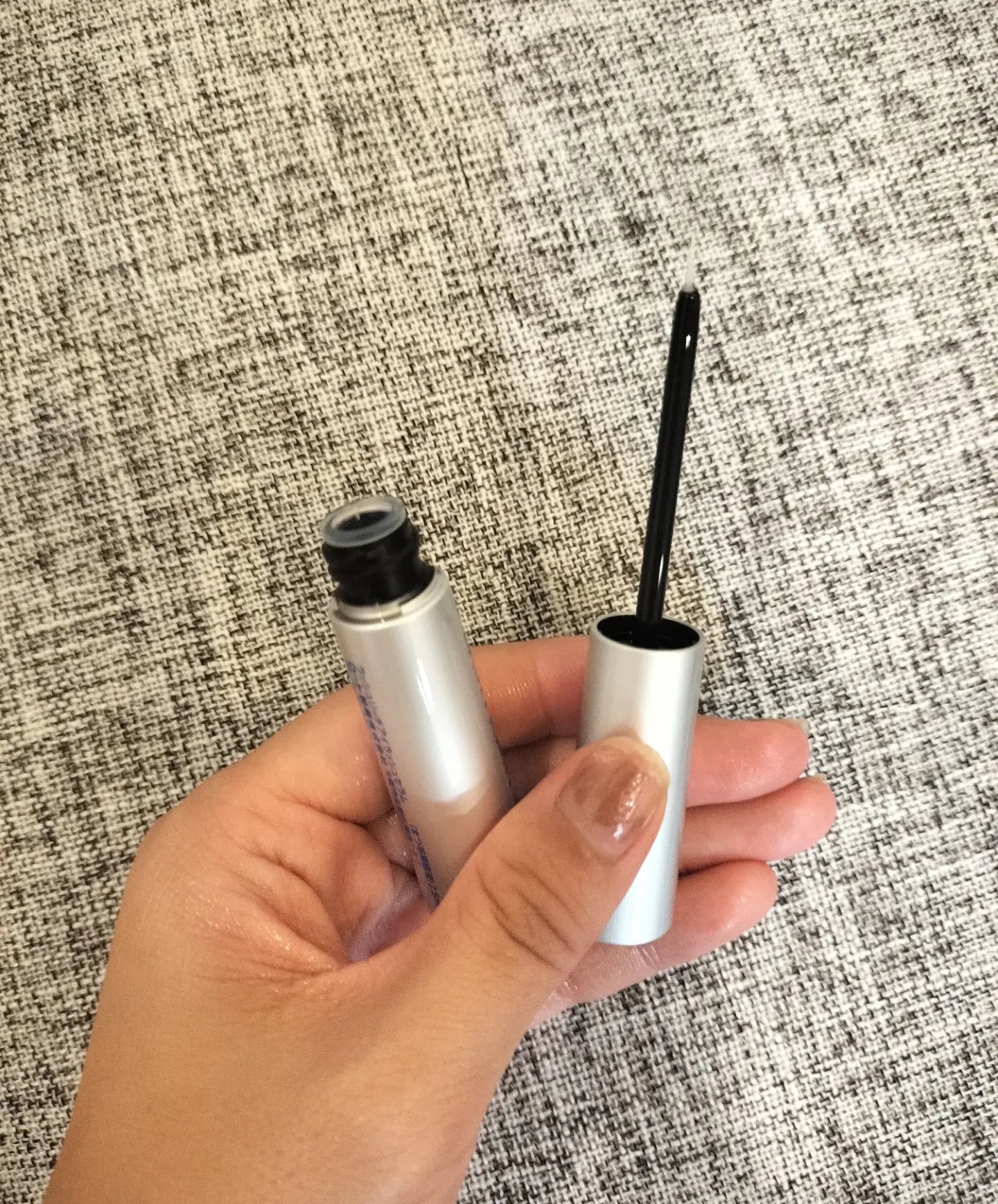 ラッシュリッチアイラッシュセラム/ロート製薬/まつげ美容液を使ったクチコミ（2枚目）