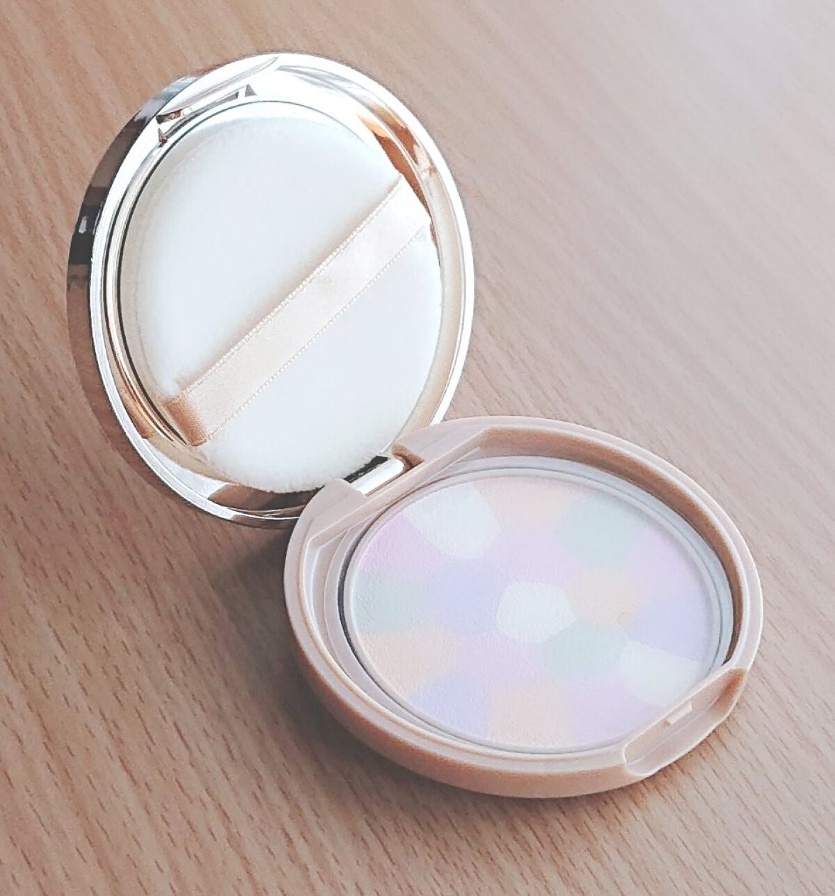 マシュマロフィニッシュパウダー ~Abloom~/キャンメイク/プレストパウダーを使ったクチコミ(2枚目)