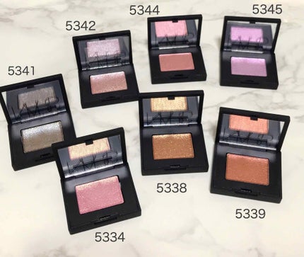 ハードワイヤードアイシャドー/NARS/単色アイシャドウを使ったクチコミ(2枚目)
