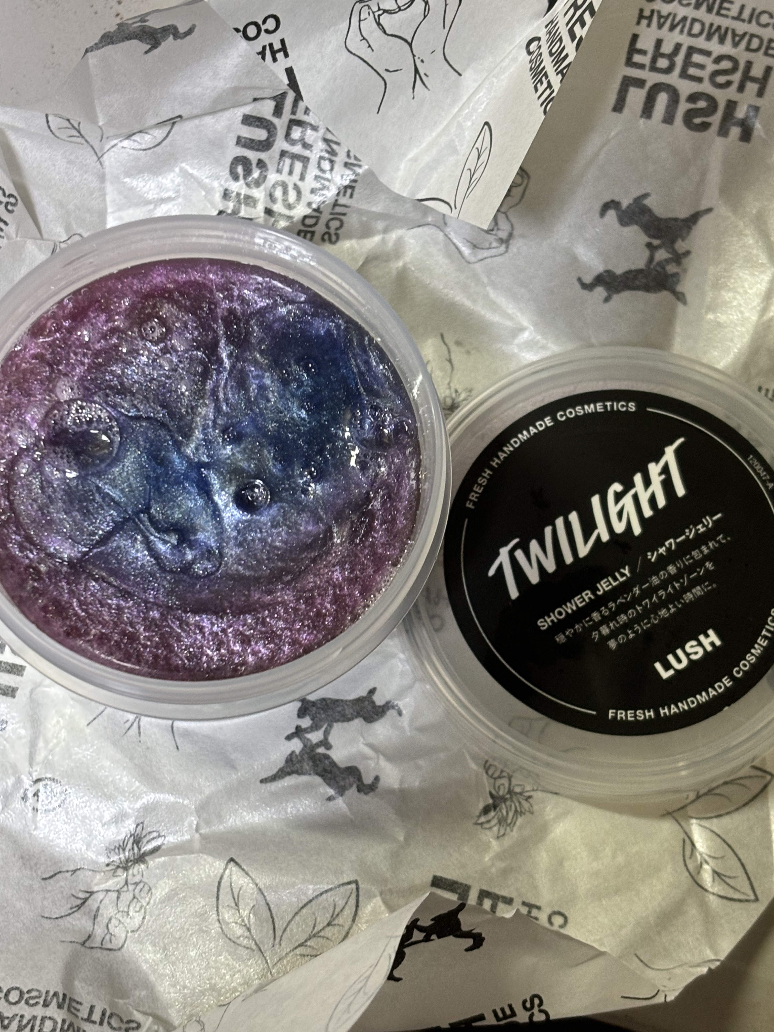 ラッシュ トワイライト シャワージェリーのクチコミ「#ラッシュ
#シャワージェリー #美ボディの相棒グッズ 
またまた続けてラッシュレビュー
長年.....」（2枚目）