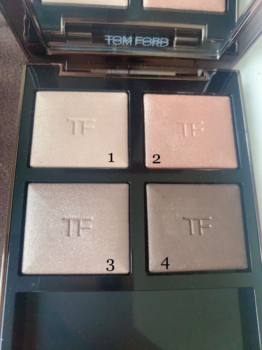 アイ カラー クォード/TOM FORD BEAUTY/アイシャドウパレットを使ったクチコミ（2枚目）