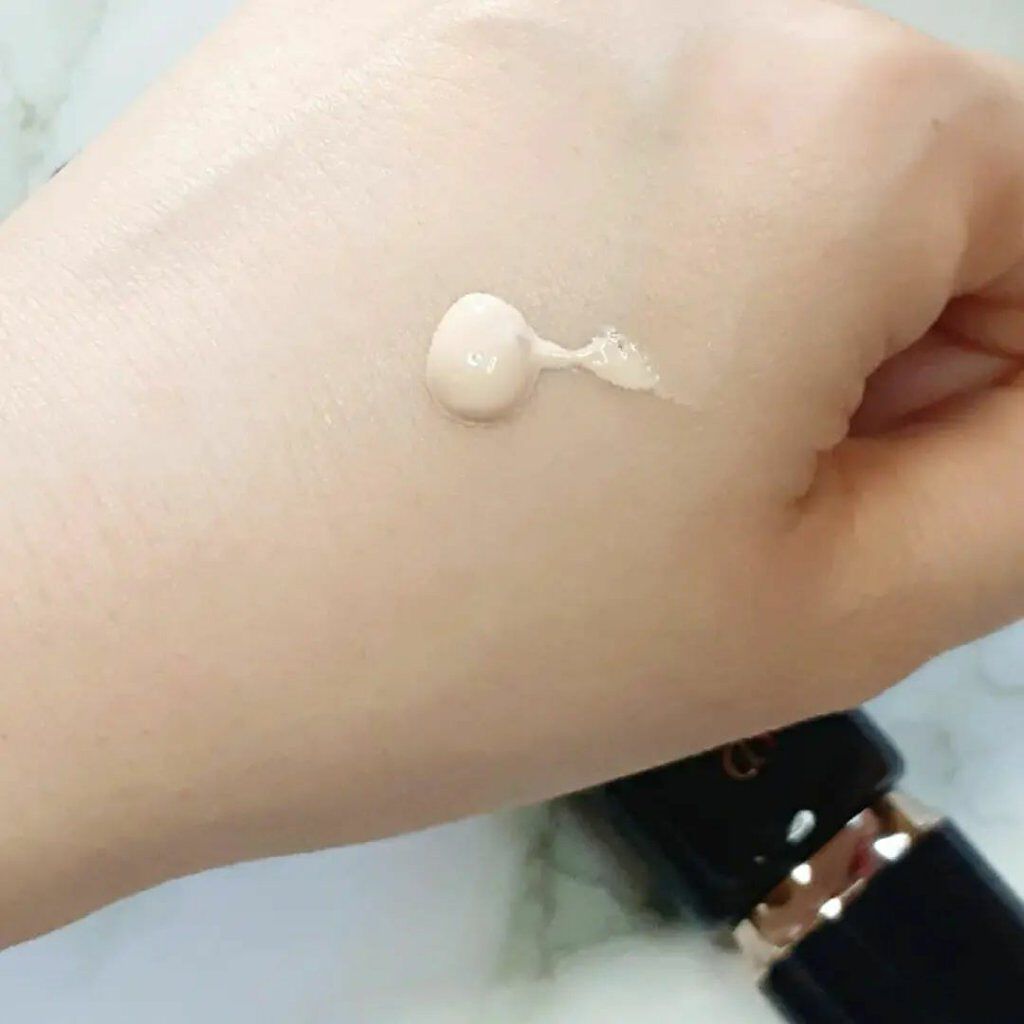 ヴォワールコレクチュールn/クレ・ド・ポー ボーテ/化粧下地を使ったクチコミ(3枚目)