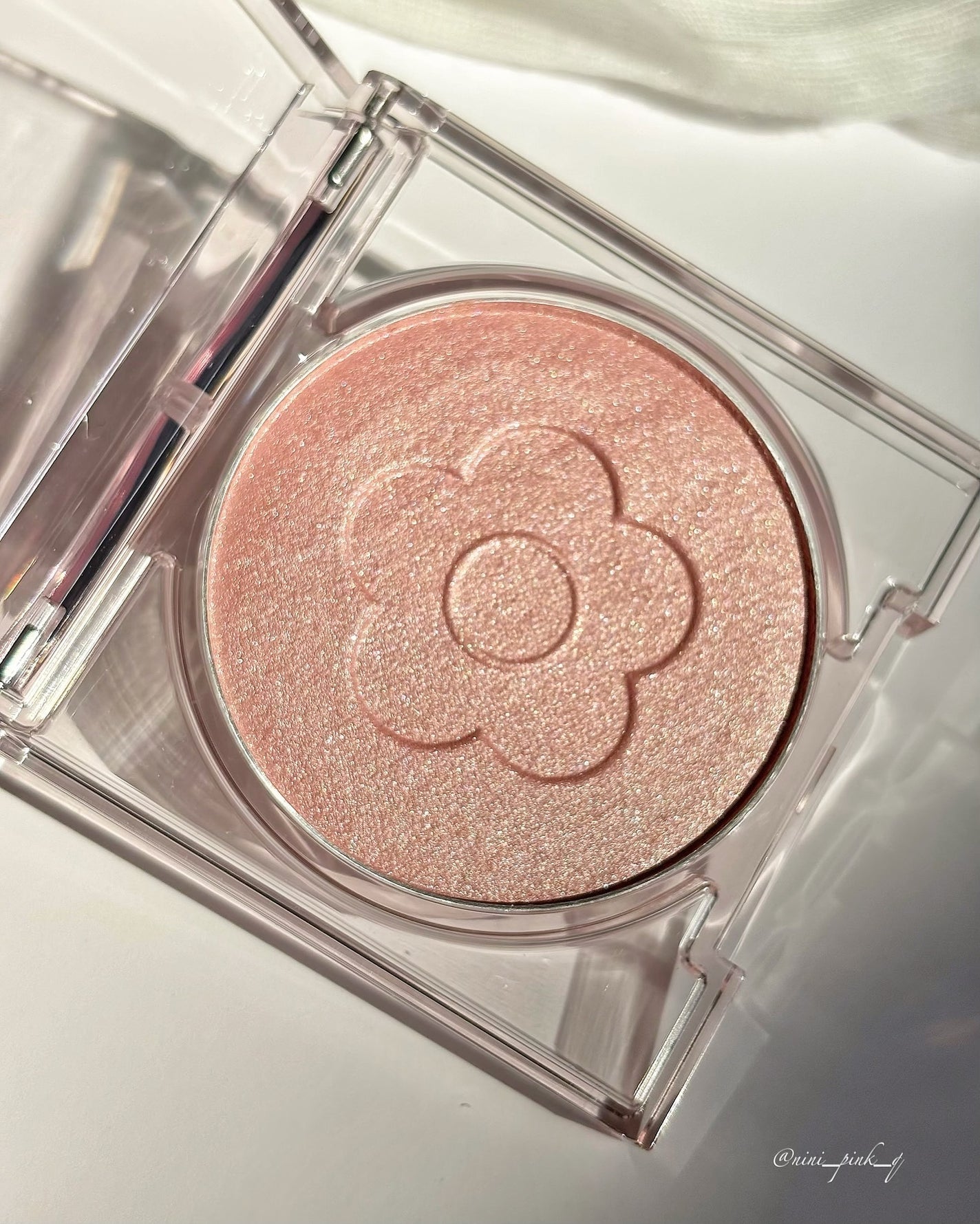 デイジードール パウダー ブラッシュ ブルーム/DAISY DOLL by MARY QUANT/パウダーチークを使ったクチコミ(4枚目)