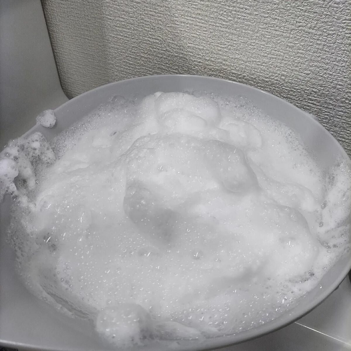 おたまちゃん on LIPS 「✳ニベアクリームケアボディウォッシュ ブリティッシュロイヤルリ..」(3枚目)