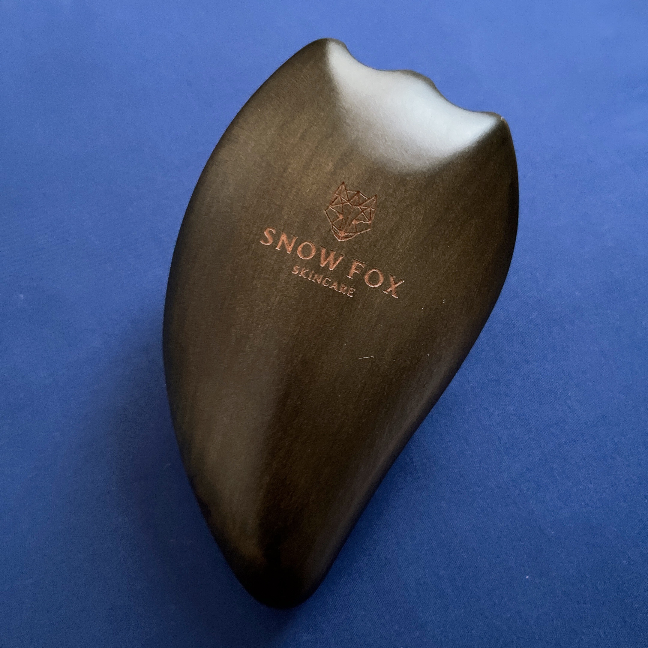 プレミアム FOX カッサ ゴースト ヘアブラシ ブラック/SNOW FOX SKINCARE/ヘアブラシを使ったクチコミ（2枚目）