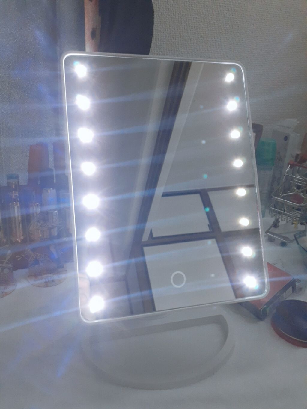 LED付ミラー(スタンドタイプ)/DAISO/その他化粧小物を使ったクチコミ(1枚目)