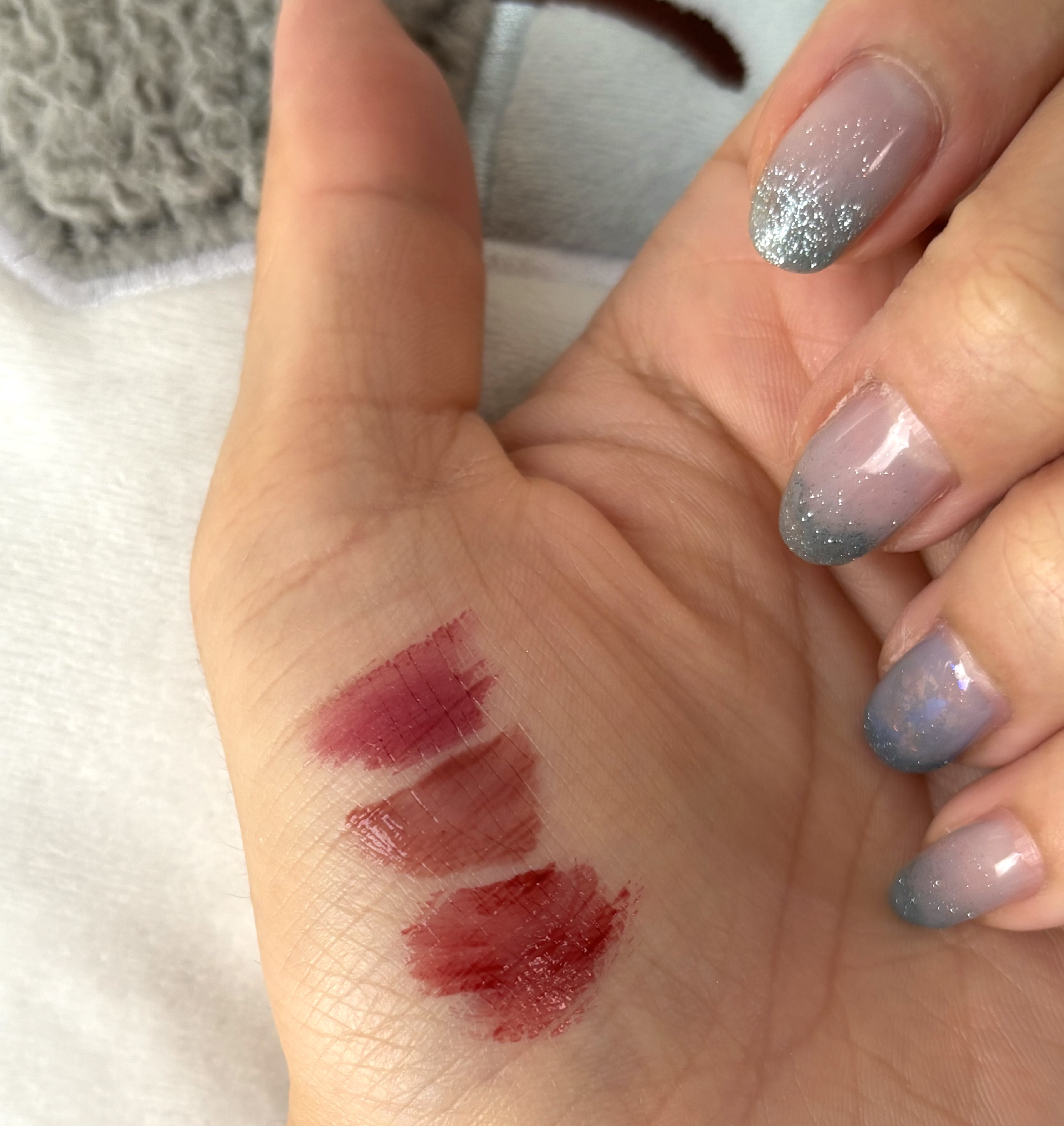 ジューシーラスティングティント/rom&nd/リップティントを使ったクチコミ（2枚目）