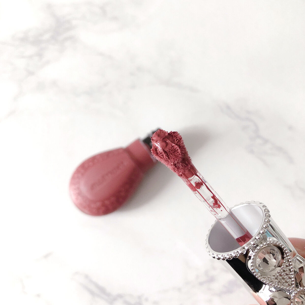 ジルスチュアート ブルームドロップ リップ＆チーク シフォン 07 silky mood/JILL STUART/リキッドチークを使ったクチコミ（3枚目）