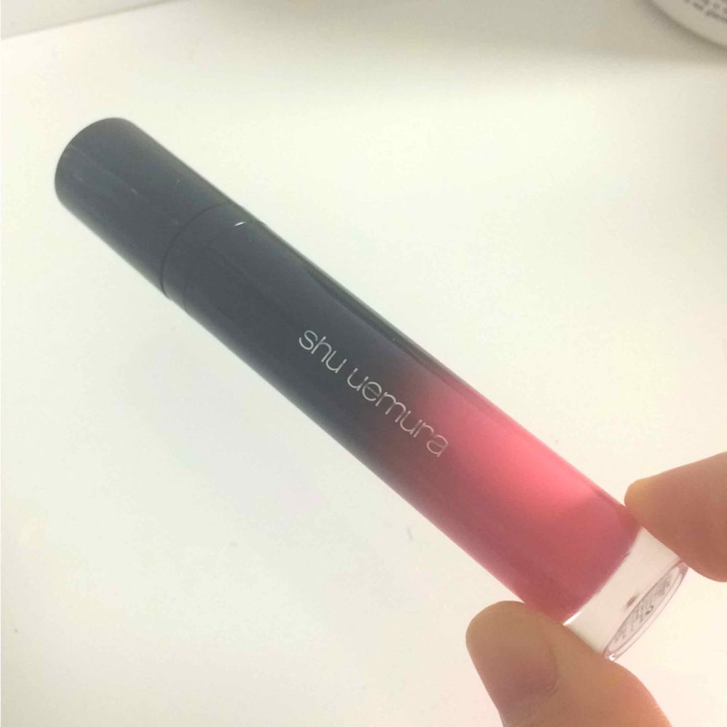 ラック シュプリア PK 04 クリーンベビーピンク/shu uemura/リップグロスを使ったクチコミ（1枚目）