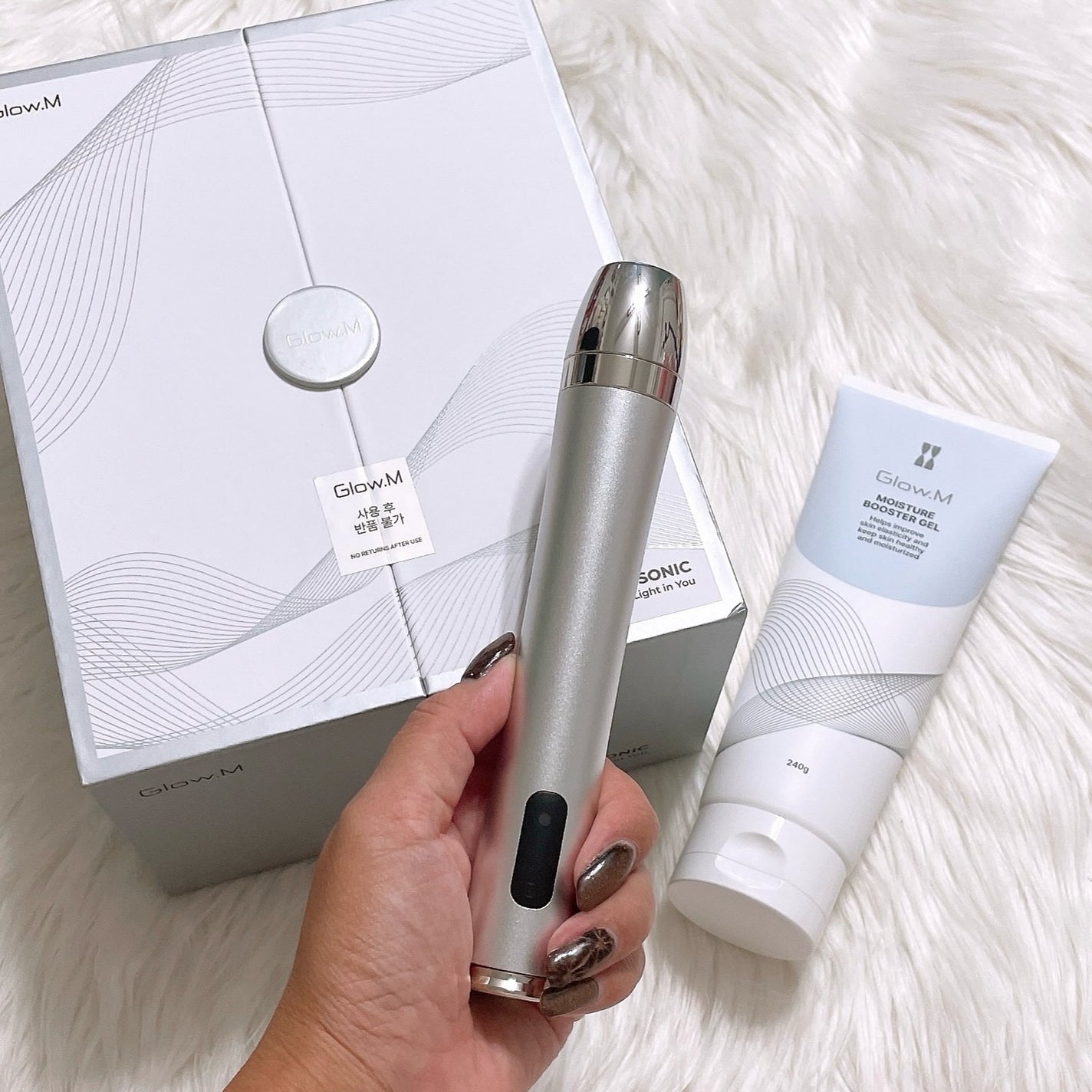 Glow.mブースターソニック 韓国 美顔器 1度のみ使用 Glow.mブースターソニック 韓国 美顔器 1度のみ使用 ブースター