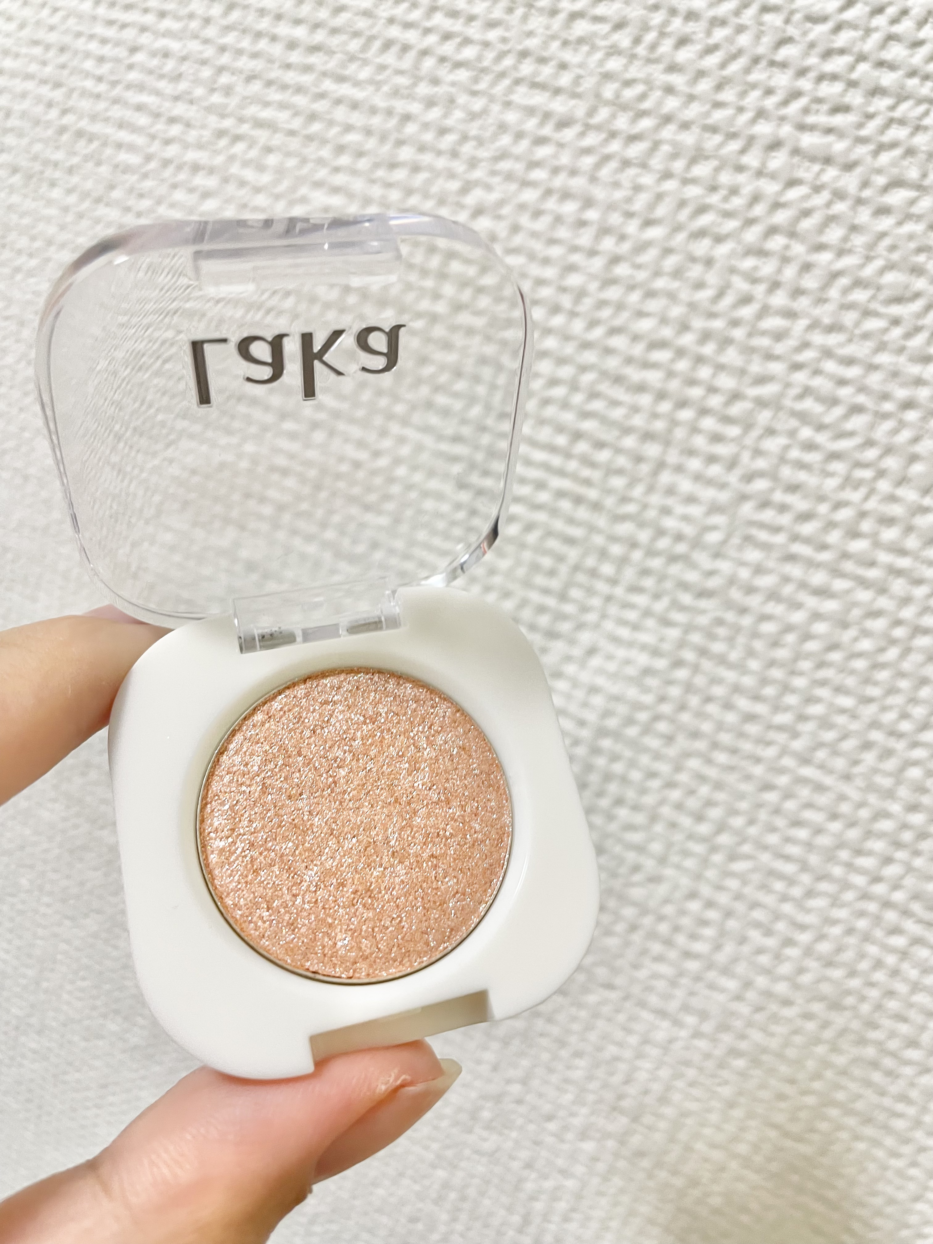 モノアイシャドウ 925 グローリー/Laka/単色アイシャドウを使ったクチコミ（2枚目）