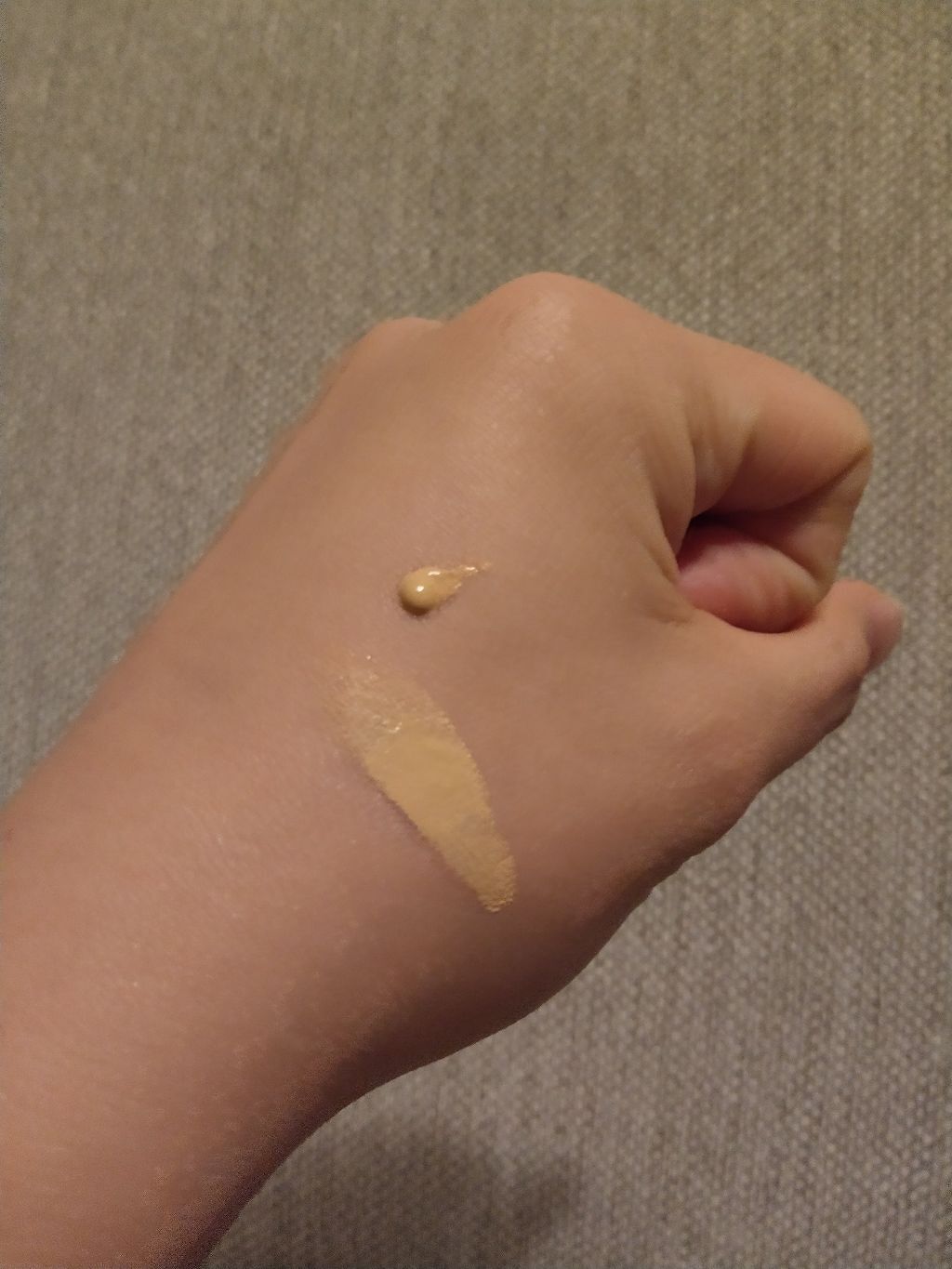 フォトレディ エアブラッシュ エフェクト メイクアップ/REVLON/リキッドファンデーションを使ったクチコミ(2枚目)