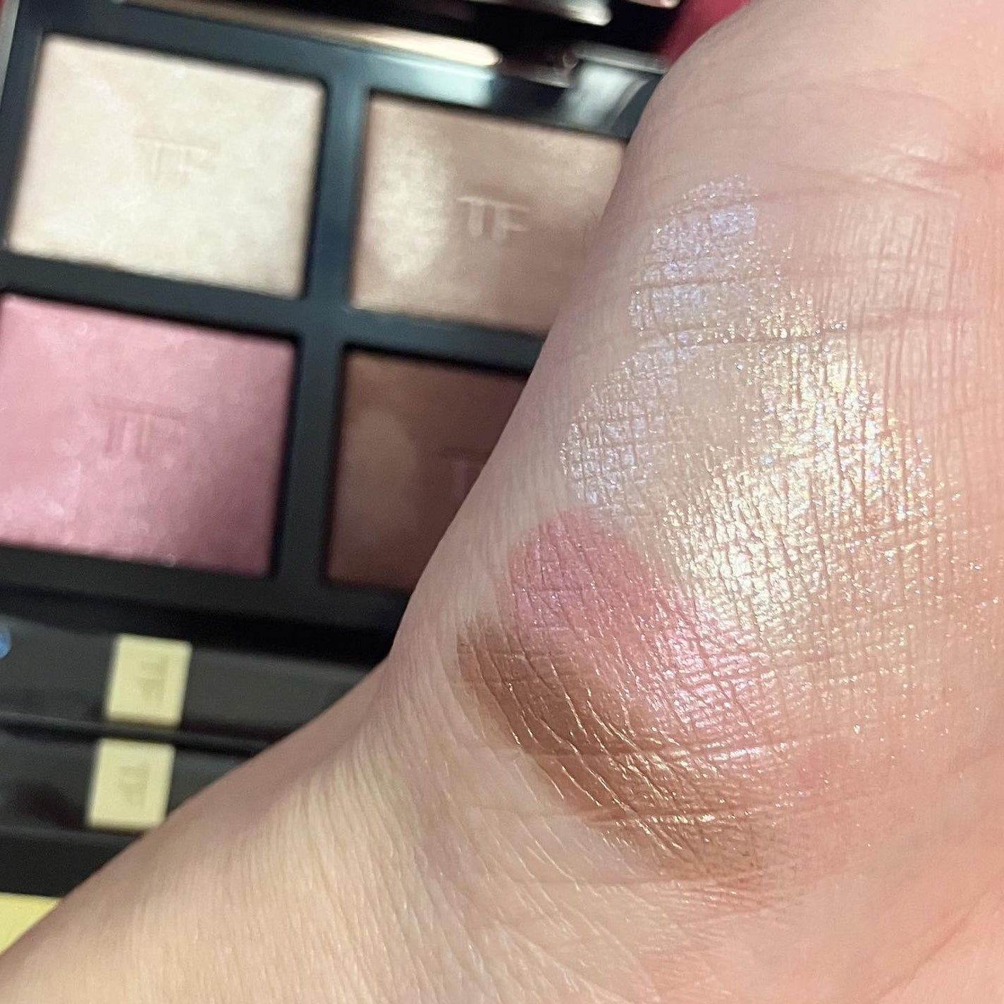 アイ カラー クォード/TOM FORD BEAUTY/アイシャドウパレットを使ったクチコミ(3枚目)