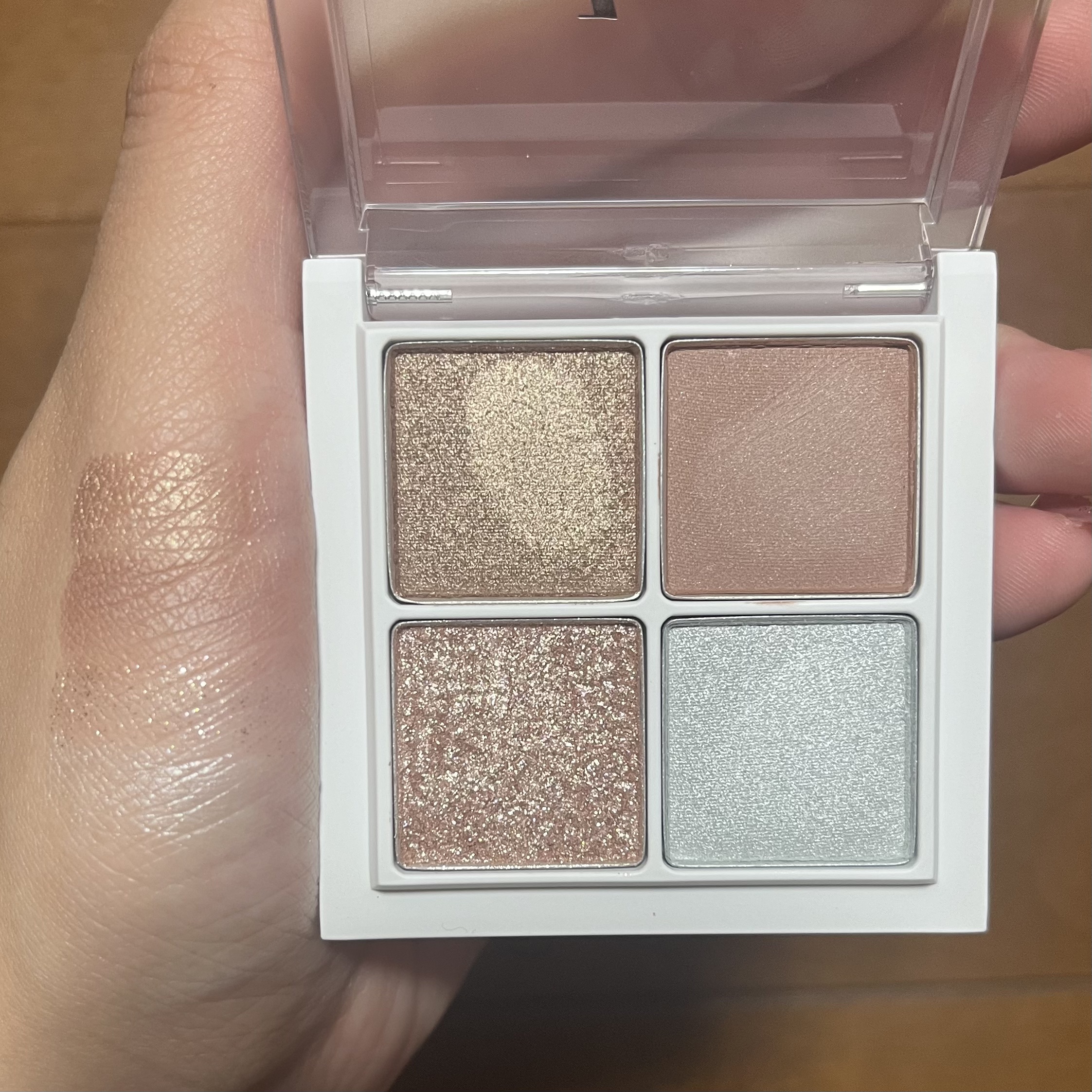 THE アイパレR/b idol/アイシャドウパレットを使ったクチコミ（2枚目）