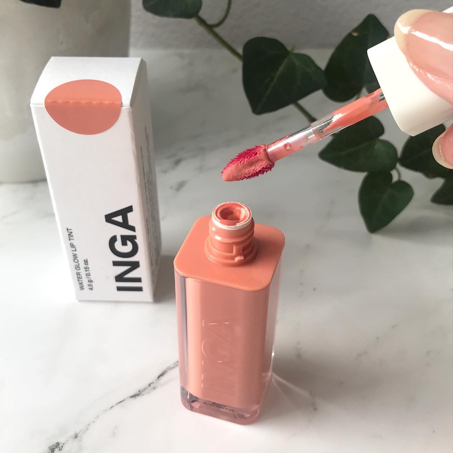 ウォーターグローリップティント/INGA/リップティントを使ったクチコミ（3枚目）