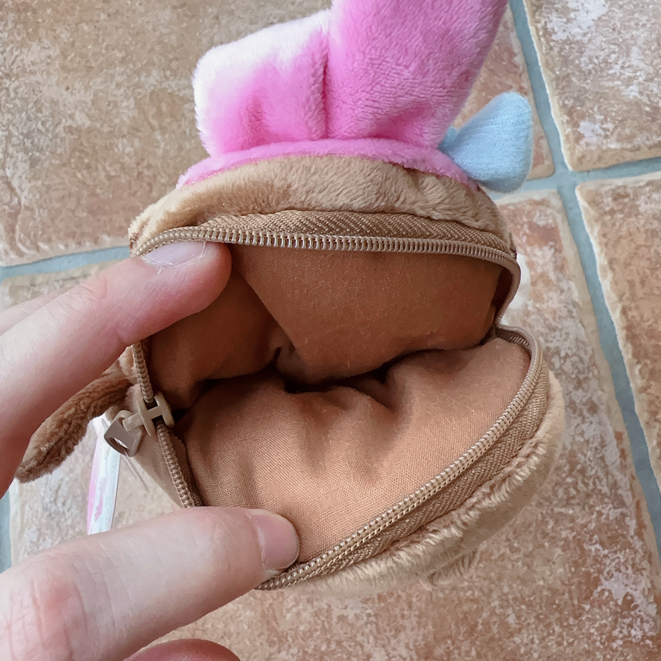 クレヨンしんちゃん ぬいぐるみペンポーチ(ネネちゃん) /サンリオ/化粧ポーチを使ったクチコミ（3枚目）