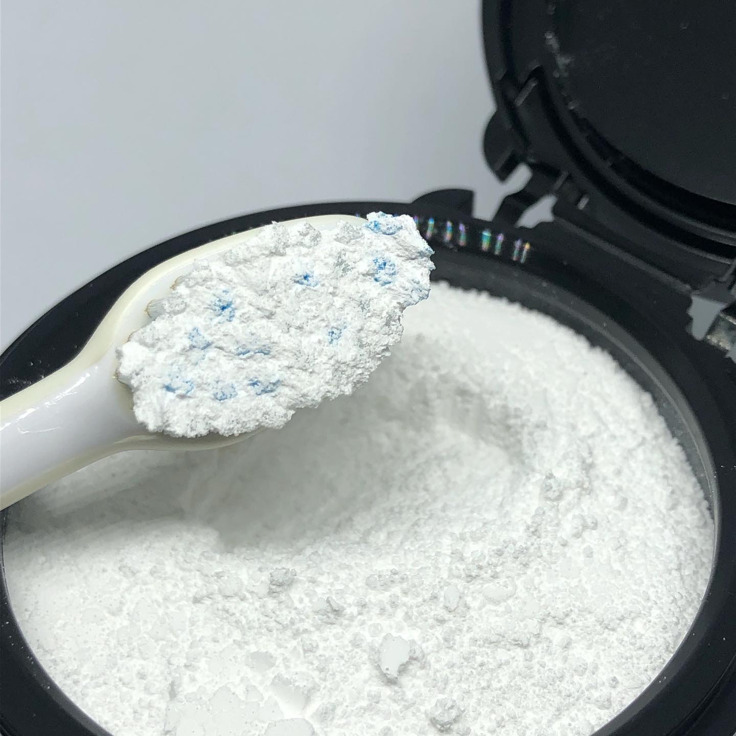 Dr.オーラル 3Dホワイトニングパウダー(プライムミント)/Dr.Oral/歯磨き粉を使ったクチコミ（3枚目）