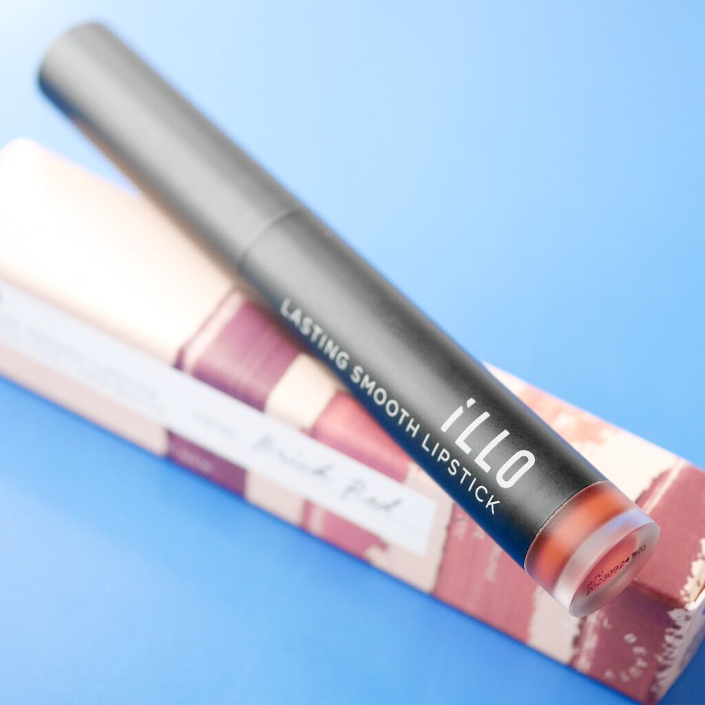 LASTING SMOOTH LIPSTICK(ラスティングスムースリップスティック)/iLLO/口紅を使ったクチコミ（1枚目）