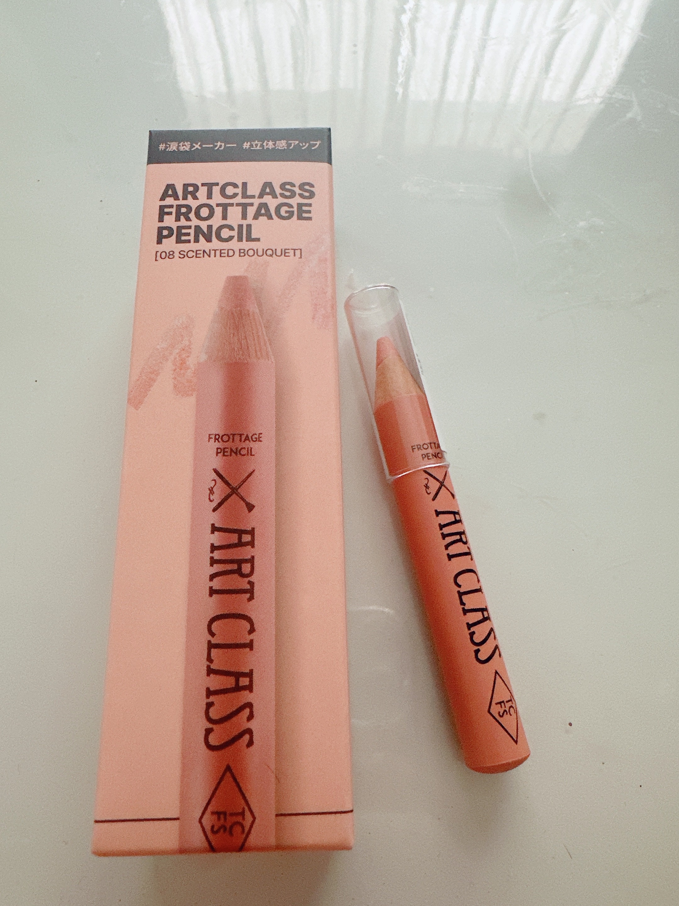 アートクラス フロッタージュペンシル #8 Scented Bouquet(センティッドブーケ) /too cool for school/スティックアイシャドウを使ったクチコミ（1枚目）