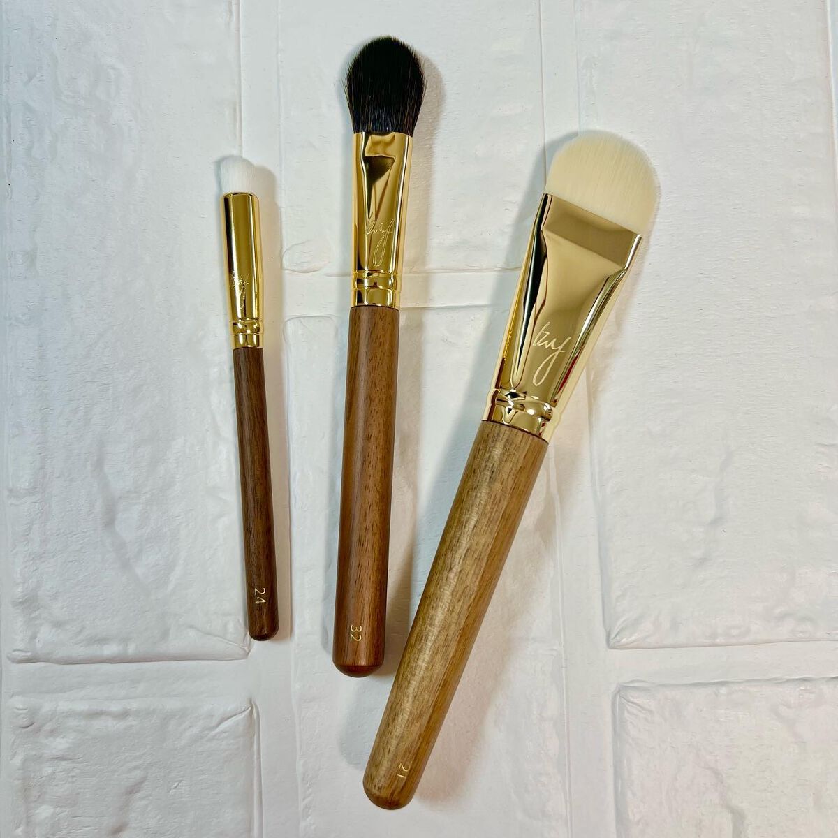 BY MAENG #24 コンシーラーブラシ-3D/SOOA DOR/メイクブラシを使ったクチコミ（3枚目）