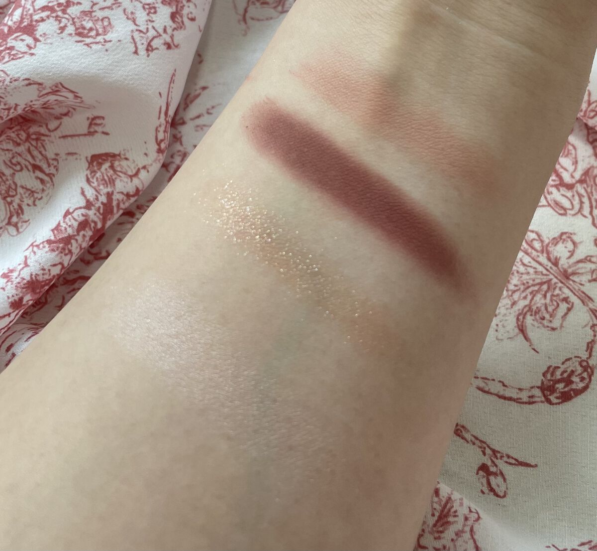 THE アイパレR/b idol/アイシャドウパレットを使ったクチコミ（3枚目）