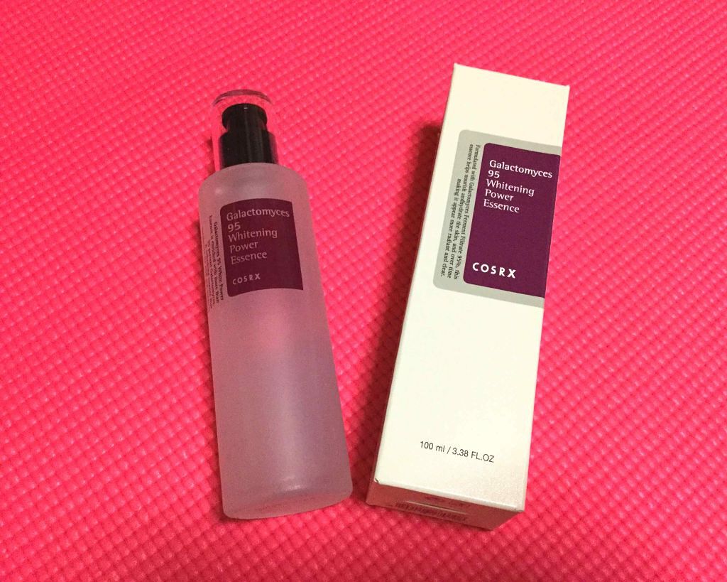 cosrx ガラクタミセス95ホワイトニングパワーエッセンス

こちらはアイハーブで購入しました🌱

某高級フェイスケア用品と似ている成分が入っているそうです、ジワジワと人気が出ています。

私はお風呂上がりのみ使用しています。3プッシュ