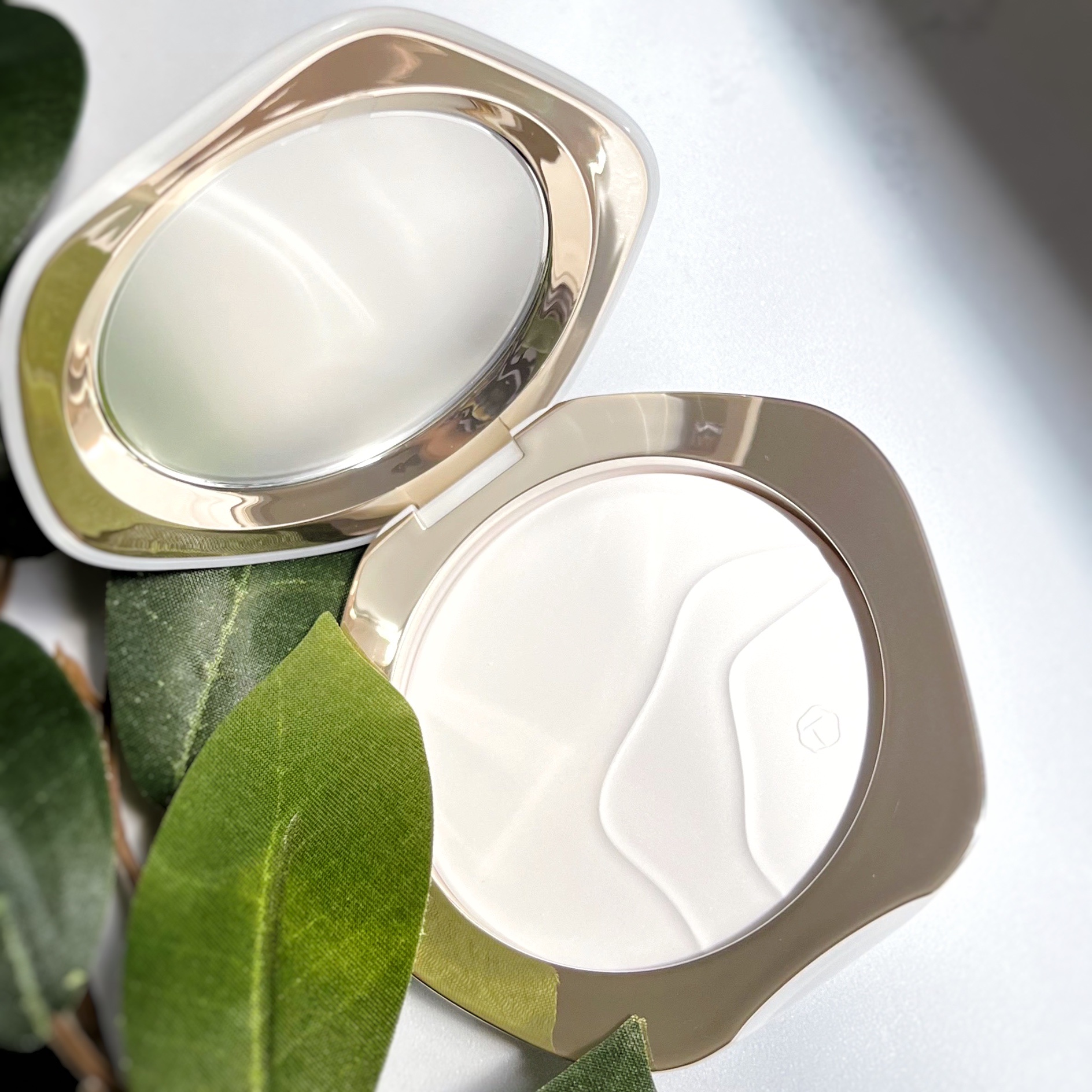 シースルーパウダー/TIMAGE/プレストパウダーを使ったクチコミ（2枚目）